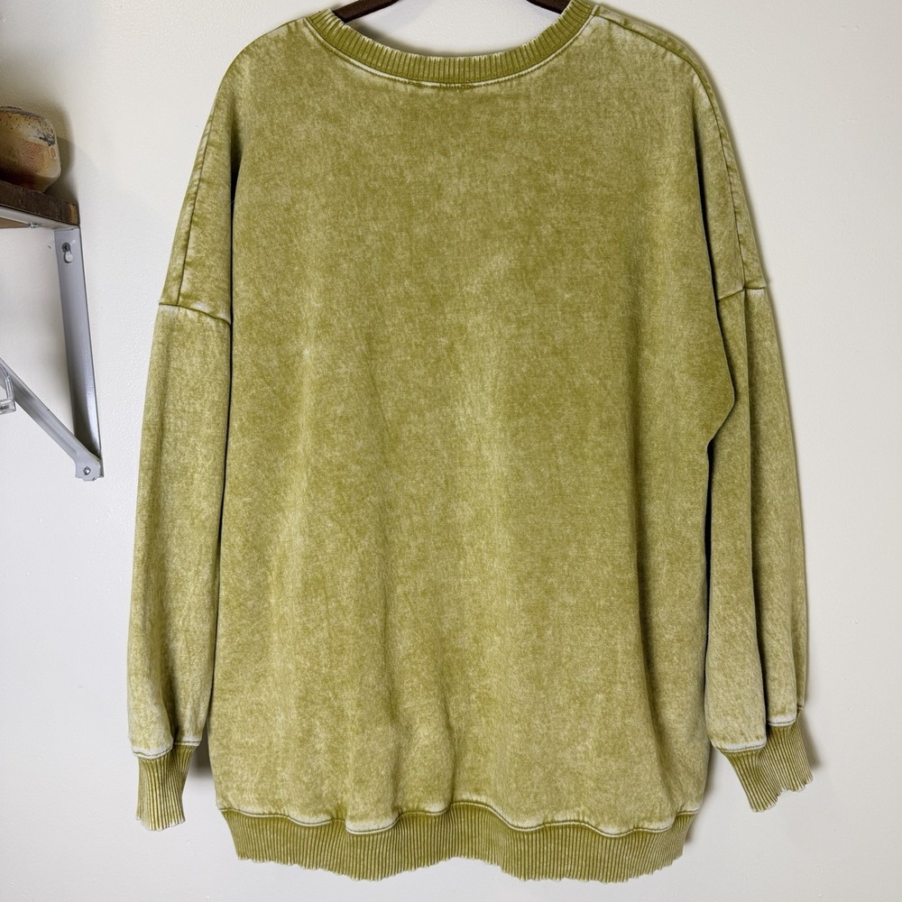 Zenana Outfitters Mustard Acid Wash Crewneck Sweatshirt L Oversized Pockets - Picture 6 of 6